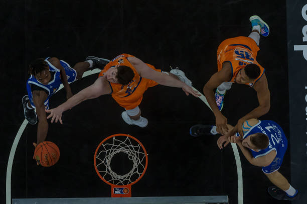 身体对抗不 身体对抗不