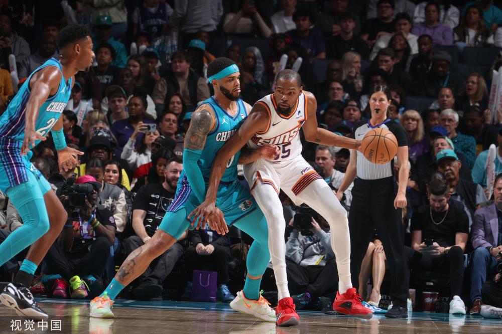 通过出色的 通过出色的